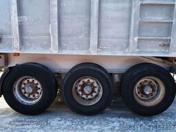 BENALU WYWROTKA / 23 m3 / ALUMINIOWA / O? PODNOSZONA /