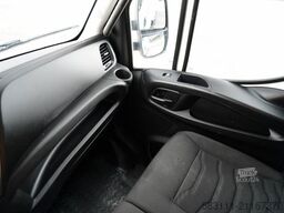 IVECO DAILY 65-170 / WYWROTKA TYLNOZSYPOWA 3 M / 83 t