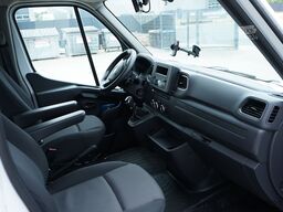 Renault Master III