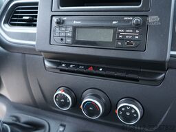 Renault Master III