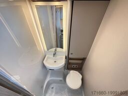 BÜRSTNER Lineo T 690 G