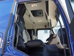 Mercedes-Benz Actros 1830 4x2 E6 / Curtainsider 18 EPA