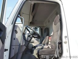 DAF DAF LF 280 E6 / 99 tho. km / Container