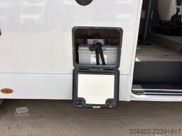 Roller Team Kronos Fit 281P | Ford Transit 2.0 TDCi 165 CV Automatico |
