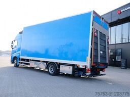 Volvo FH 13.420 Globetrotter XL 4x2 - Box - Loadlift ...