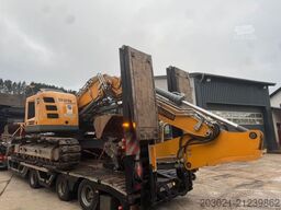 LIEBHERR R 926 Compact *Schild / Verstellausleger / Liku*