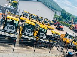 LIEBHERR R 926 Compact *Schild / Verstellausleger / Liku*