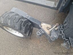 MOFFETT M4 25.3 Mitnahmestapler Allrad