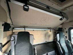 Mercedes-Benz Actros 1842 Mega GigaSpace MirrorCam