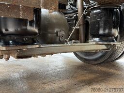 Volvo FL 240 (BELGIAN TRUCK / HYVALIFT / WHEELBASE 47...