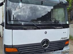 Mercedes-Benz Atego 818