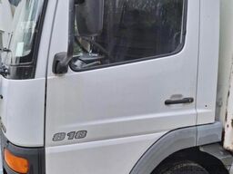 Mercedes-Benz Atego 818