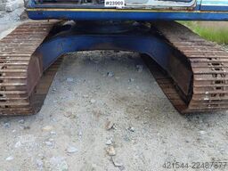 Kobelco SK200LC Excavator with digging bucket