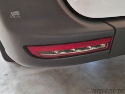 MERCEDES-BENZ 311 Sprinter 9 Sitzer auf Wunsch VIP Sitze