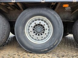 SCHMITZ CARGOBULL SCS 24/L - 13.62 C E B / Coil / Lenkachse