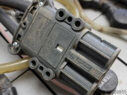 HAWKER 24 Volt 6 PzS 930 Ah