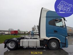 Iveco S-Way 460