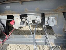 Renders 3AS Koelaanhanger Diesel+Elektrisch 10T assen