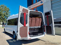 MERCEDES-BENZ 517 Lord Comfort XXL Vorlauffahrzeug 23 SS