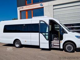MERCEDES-BENZ 517 Lord Comfort XXL Vorlauffahrzeug 23 SS