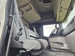 SCANIA R450 6x2*4