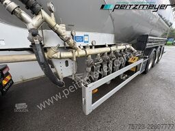 Feldbinder Eutersilo Auflieger EUT 46.3