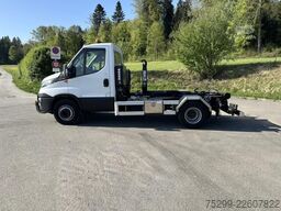 Iveco 70C17 Haken / Kehricht / WD