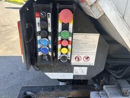 Iveco 70C17 Haken / Kehricht / WD