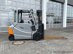 Still RX60-30/600L / 2021 / Hubhöhe 4.6m / SS / Waage