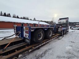 Volvo FH 16 750 8x4+2 GCW 180 ton / DOLLY / RETARDER ...