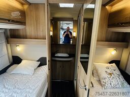 KNAUS Sky Ti 700 MEB Platinum Selection Hubstützen
