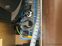 KNAUS Sky Ti 700 MEB Platinum Selection Hubstützen