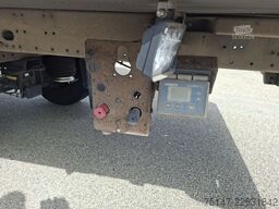 SCHMITZ CARGOBULL 2-Achs Tiefkühler Bi-Temp Trennwand Lenkachse