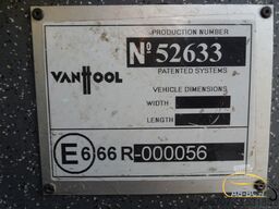VAN HOOL T917 Acron, 63 Sitze
