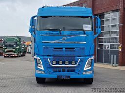 Volvo FH 13.540 6x2*4 - Platform with sidedoors - PTO...