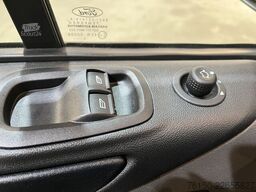 Ford Transit Custom 300 2.0 TDCI L1H1 Trend 130 PK A...