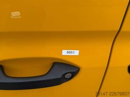 VW Caddy Tempomat Klima 5 Sitzer AHK