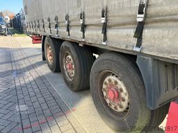 Krone SD 27 / Tautliner / 1x Lift Axle / Disc Brakes