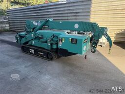 Maeda MC305C Crane