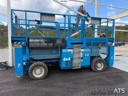 Genie GS-338 4X4 scissor lift
