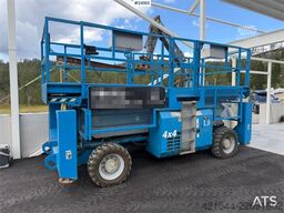 Genie GS-338 4X4 scissor lift