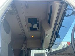DAF XF 460 Retarder.  Nice French truck