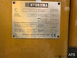 Hydrema 922D dumper with white plates