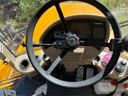 Hydrema 922D dumper with white plates