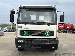 Volvo FL 220 (FULL STEEL SUSP. / 10 BOLTS / 18 TONS /...
