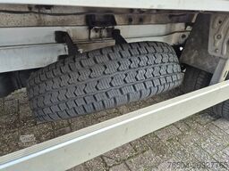 Mercedes-Benz Sprinter 519 CDI Kuhlkoffer/ LBW/ Carrier Xario...
