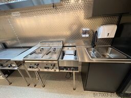 Mega Grillwagen, Imbissanhänger, Imbisswagen,