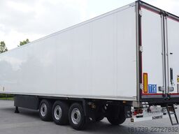 SCHMITZ refrigerator semi-trailer / Carrier