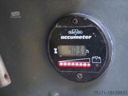 Holland Lift Ecostar HL-7810 Electric, 10m Working Height, 450k