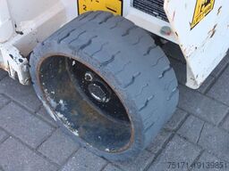 Holland Lift Ecostar HL-9710 Electric, 12m Working Height, 325k